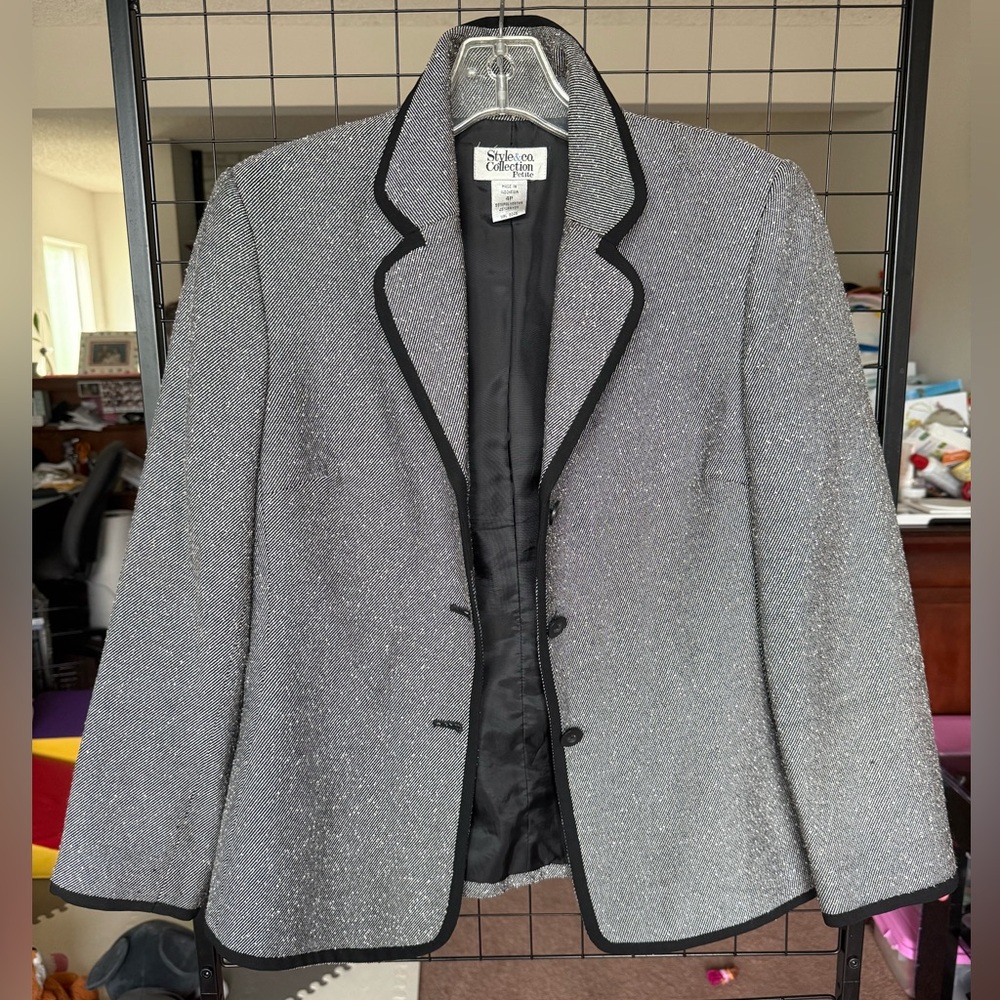 Style & Co. Black and White Patterned Blazer with Black Edging